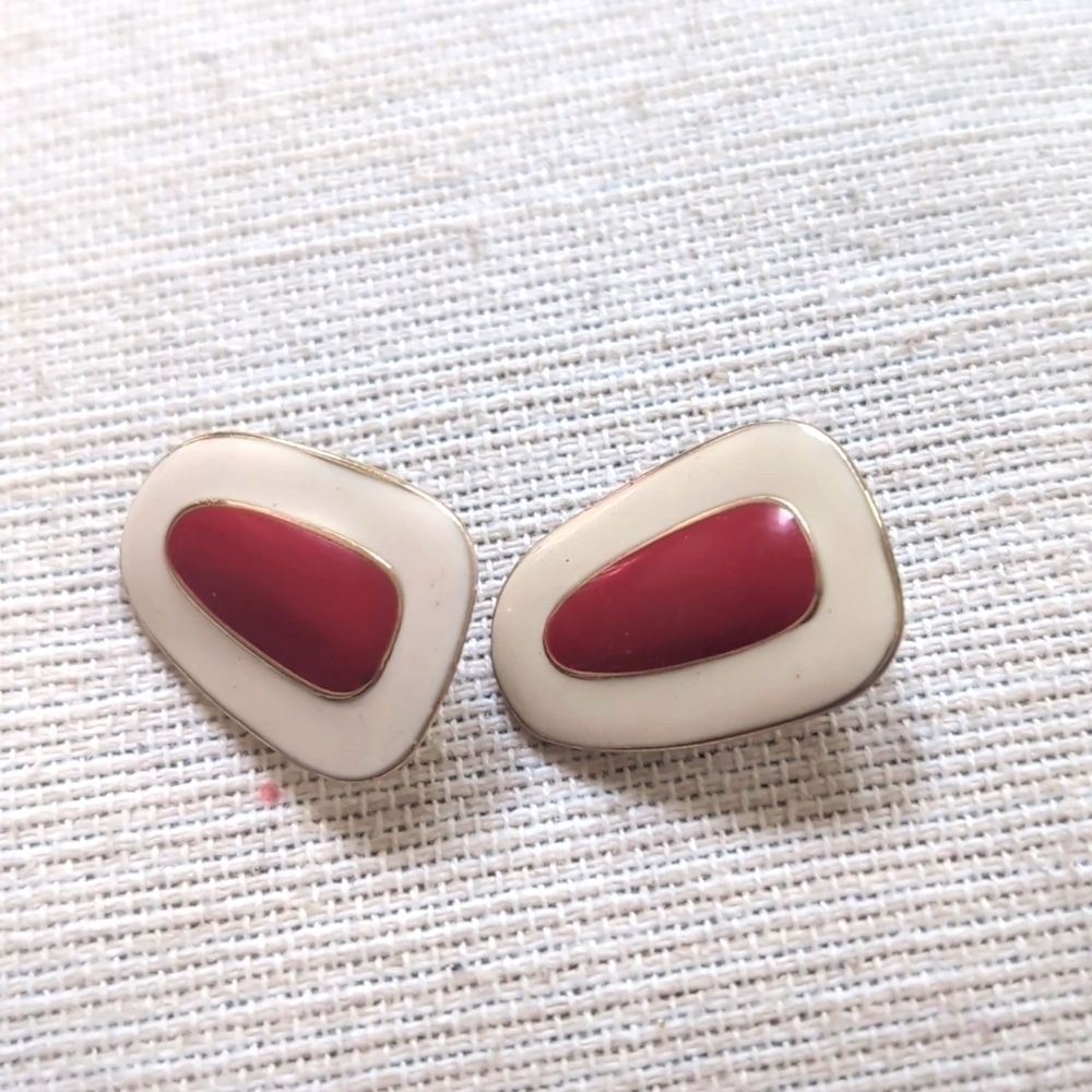 Vintage Red and White Geometric Hollow clips Earrings